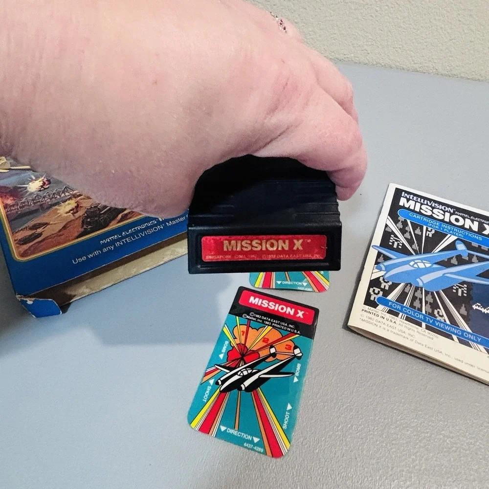Mattel Intellivision Mission X Video Game No.4437 Complete 1983